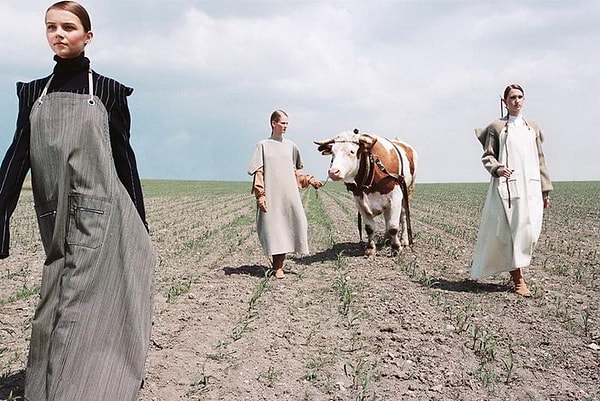 3. Согласитесь, снимки напоминают фотографии из журналов 80-х