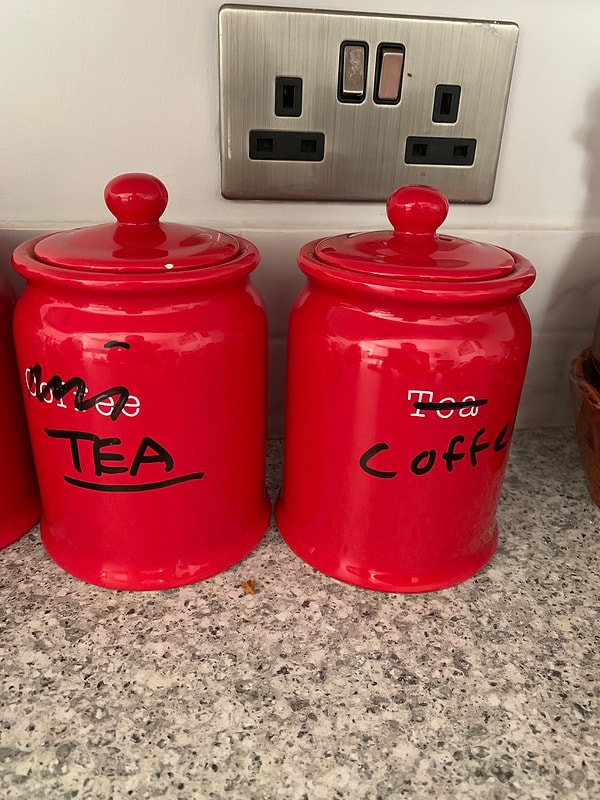 14. «У меня честно нет ни одного варианта, почему моя мама это сделала»