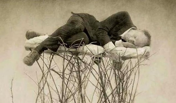 8. Кого называют «отцом психоанализа»?