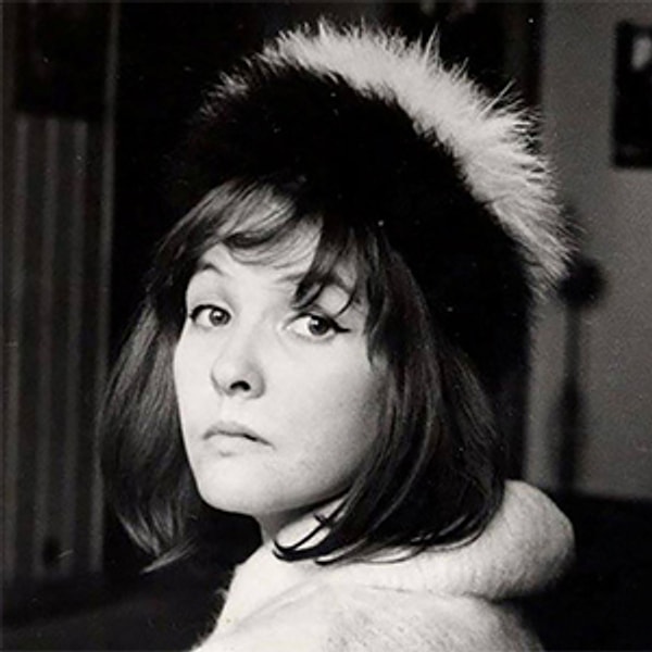 7. Как зовут эту писательницу?