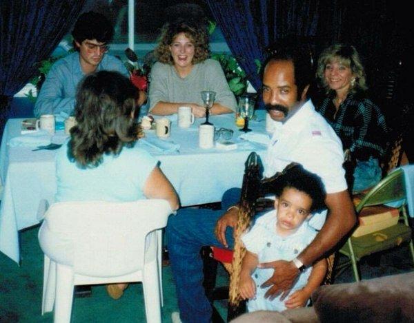 7. "Drake'in ailesiyle arkadaşımın ailesi arkadaşmış. Bu da onun çocukluk hali."