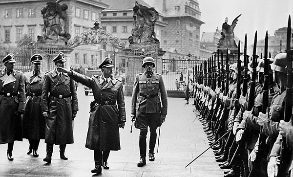 11. На 2018 год 27 граждан Бельгии все еще получали пенсию, которая была назначена им Адольфом Гитлером.