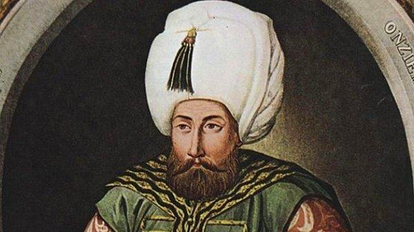 Osmanlı bürokrasisinin ise hiçbir zaman Konstantiniyye adı kullanılmasın diye bir derdi olmadı. Tıpkı diğer fethedilen yer isimlerinde olduğu gibi...