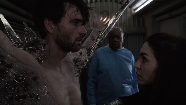 11. Agents of S.H.I.E.L.D.'da Yo-Yo, Keller'ın vücudunu ele geçiren bir yarasa yüzünden üzücü bir şekilde onu öldürmek zorunda kaldı.