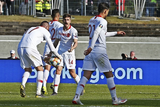 Bu sonuçla 9 puanda kalan A Milli Takım, averajla Fransa'nın gerisinde 2. sıraya geriledi.