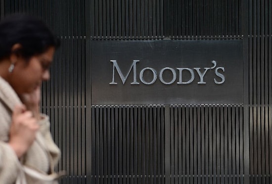 Moody's, Türkiye'nin Kredi Notunu Düşürdü: 'Döviz Rezervi Zayıf'