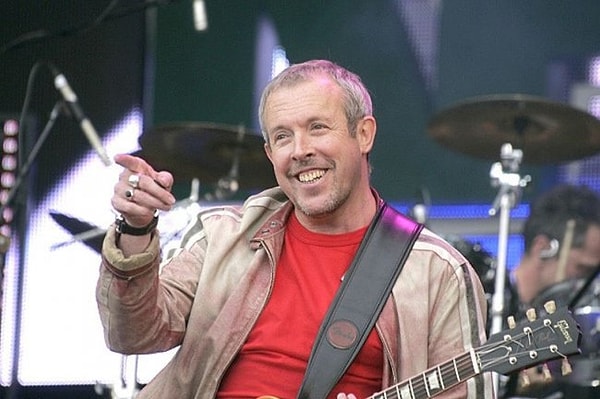 9. Про что так говорил Андрей Макаревич: «Одну любимую даже в мыслях нельзя выбирать. Остальные тут же начнут обижаться»?