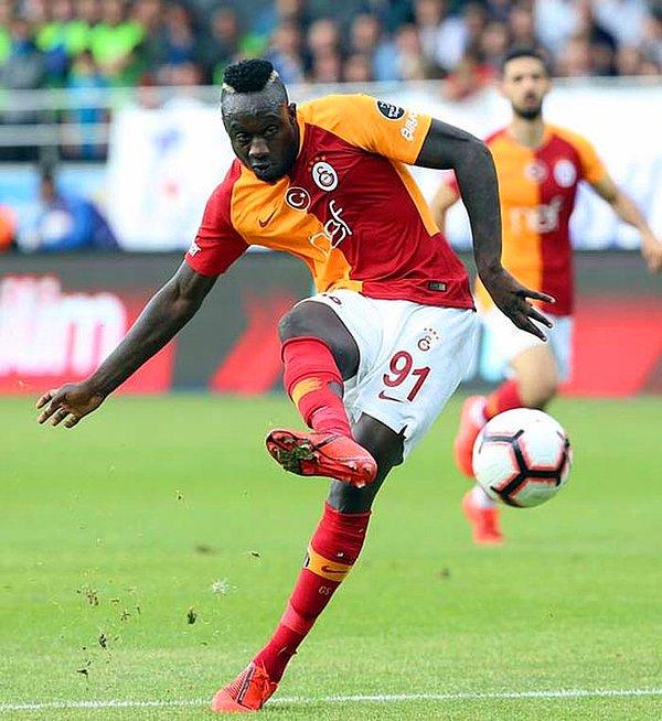 Suudi Arabistan'da karar kılan Senegalli forvet, kesinlikle Türkiye'ye dönmeyecek ve futbol yaşantısını Arap kulüplerinden birinde sürdürecek.