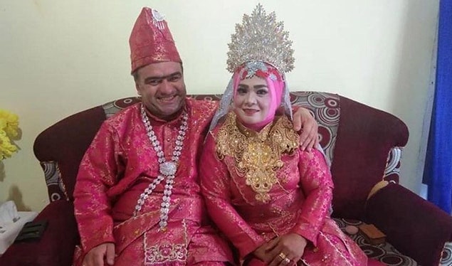 Mawati'ye aşık olan Kara, geçen ay uçakla, Endonezya'ya gitti.