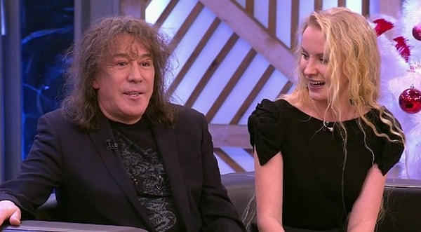 Молодости они ему, увы, не вернули, а только испортили внешность.