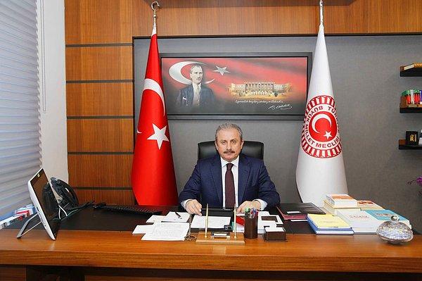 22:15 | TBMM Başkanı Mustafa Şentop, Ekrem İmamoğlu'nu telefon ile arayarak yenilenen İBB Başkanlığı seçimlerini kazanması nedeniyle tebrik etti.