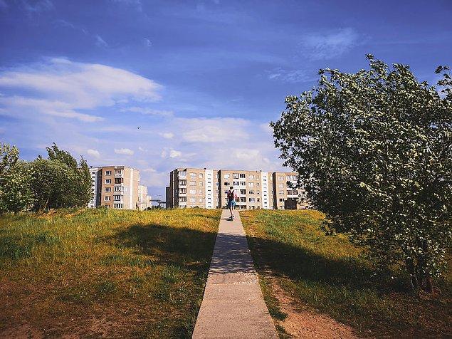 Жители города, в котором снимался сериал «Чернобыль» поделились фотографиями с места жительства