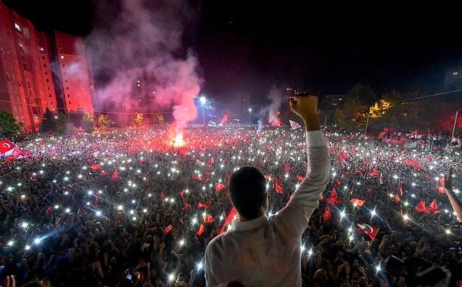 Tarihe Geçen İstanbul Seçiminden 15 Çarpıcı Fotoğraf