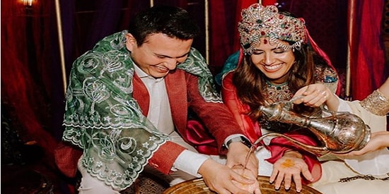 Sizi ve Misafirlerinizi Doyasıya Eğlendirip Gecenize Renk Katacak İzmir'deki 25 Kına Organizasyonu