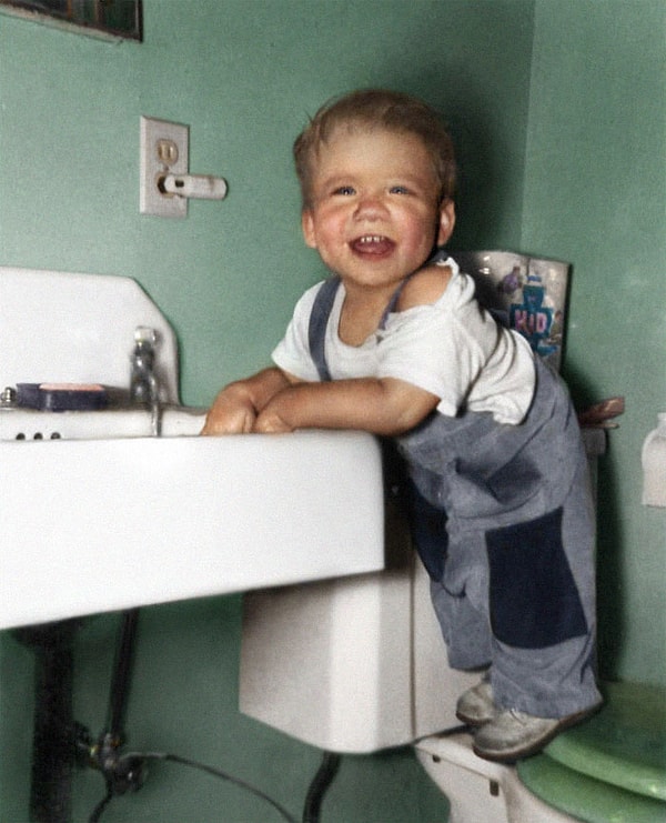 ...и окрашена