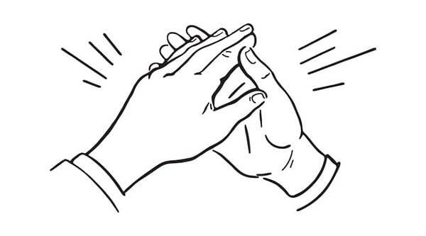 4. А теперь поаплодируйте так, чтобы одна рука была сверху. Какая оказалась сверху в вашем случае?