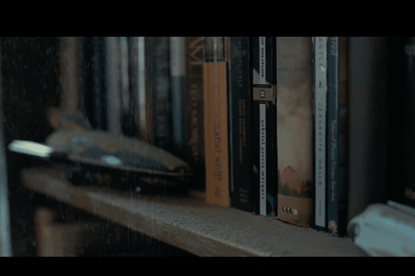 Какой фильм начинается с этой сцены?