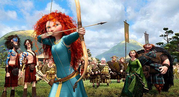 9. Pixar, "Cesur" animasyonunun karakteri Merida'nın kıvırcık saçını doğru yapabilmek için 3 yıl boyunca kıvırcık saçın fiziği üzerine çalışmalar yapmıştır.