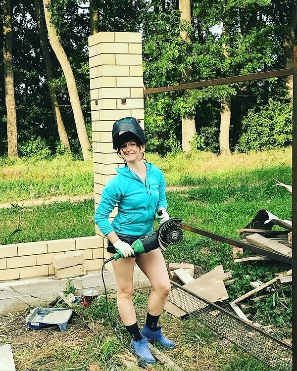 13. Работница года 😁