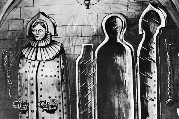 2. «Железную деву» изобрели ПОСЛЕ Средневековья.