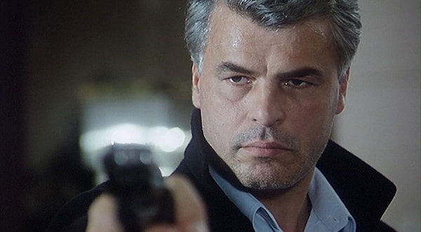 5. Главный герой популярного в Советского Союзе итальянского телесериала "Спрут" — комиссар...