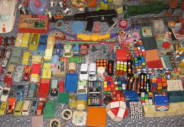 А какие еще у вас были советские игрушки? Делитесь воспоминаниями в комментариях ниже 👇