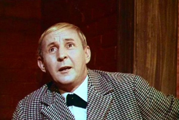 8. А это сын актёра...