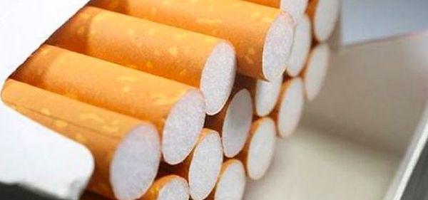 2009 - Türkiye'de Tüm Lokanta , Meyhane vb. kapalı alanlarda sigara yasağı uygulaması başladı.