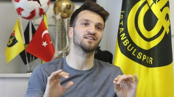 İstanbulspor'la Spor Toto 1. Lig'de 28 maçta kaleyi koruyan Okan, gösterdiği performansla dikkat çekti. Sezon sonu Bursa'ya geri dönen başarılı eldiven, Samet Aybaba'nın göreve gelmesiyle formayı kaptı.
