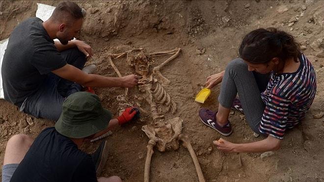 Sinop'ta Arkeologları Şaşırtan İskelet: 'Herhalde Keyfine Düşkün Biriydi'