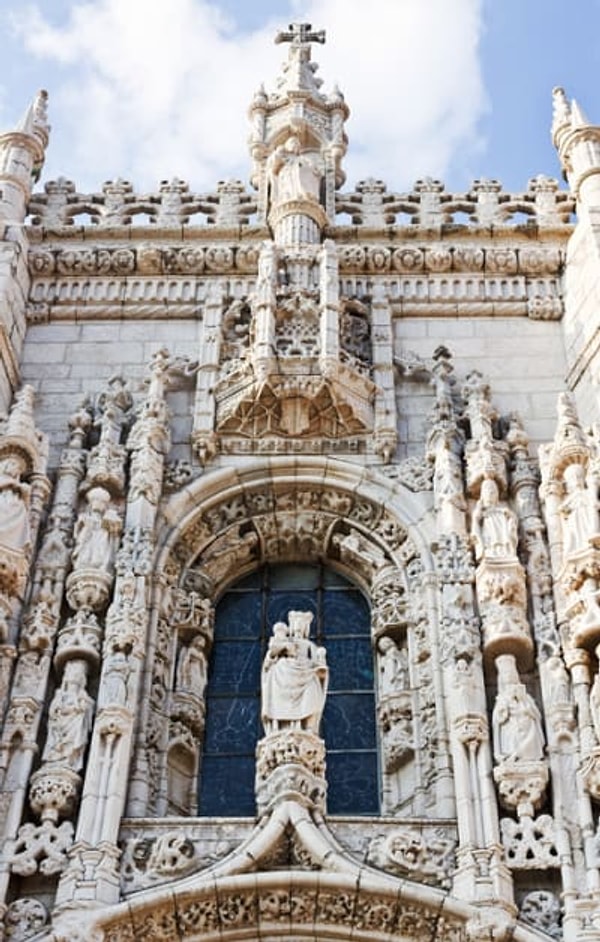 8. Внутри Торри-ди-Белен в Лиссабоне, Португалия, особенно нечего смотреть, так что вместо этого лучше посетите Жеронимуш.