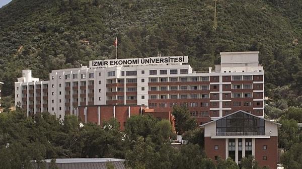 İzmir Ekonomi Üniversitesi (İEÜ) 2020-2021 Taban Puanları ve Başarı Sıralamaları