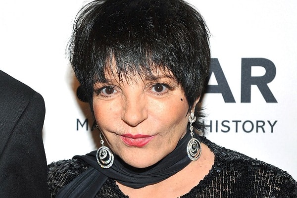 17. Лайза Миннелли никогда не была красавицей в привычном понимании этого слова, но это не помешало ей влюбить в себя множество мужчин и четырежды выйти замуж.