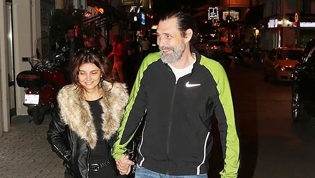 Onların hikayesi de okul yıllarında başlamış. Askere er olarak gitmek istemeyen Erdal Beşikçioğlu'nun aklında aslında tiyatro yokmuş ama "bir de konservatuvar deneyelim bakalım" demiş