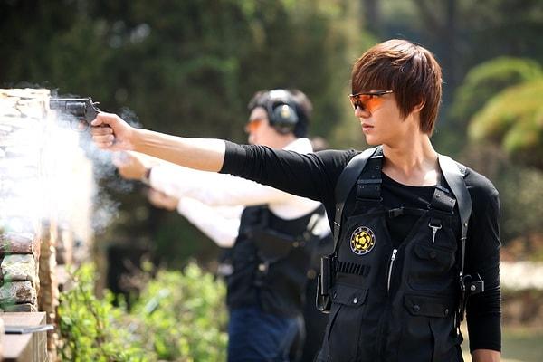 7. Lee Min Ho – City Hunter