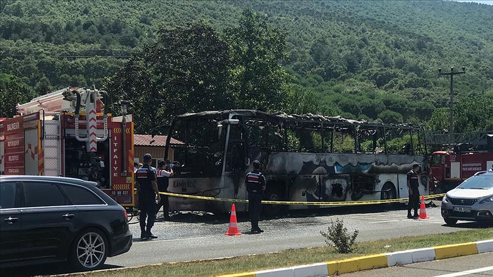 Balıkesir'de Yolcu Otobüsü Seyir Halinde Alev Aldı: 5 Kişi Can Verdi