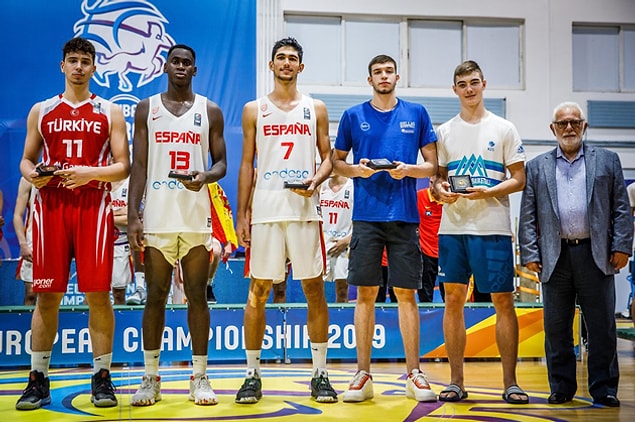 Millilerimizde Alperen Şengün turnuvanın En Değerli 5’ine seçilirken, En Değerli Oyuncu (MVP) ise İspanya’dan Santi Aldama oldu.
