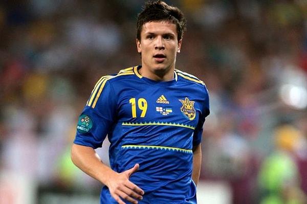 29 yaşındaki Yevhen Konoplyanka için 2 milyon Euro teklif eden Beşiktaş'ın Ukraynalıyı kadrosuna katması kulübü Schalke 04'e bağlı.