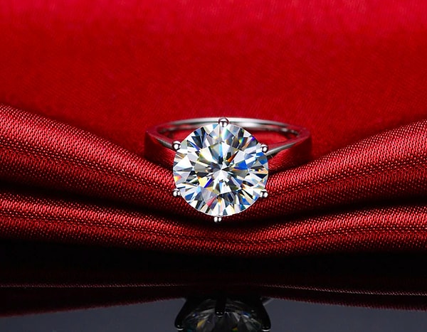 Вы получите кольцо, которое дарят только принцессам!