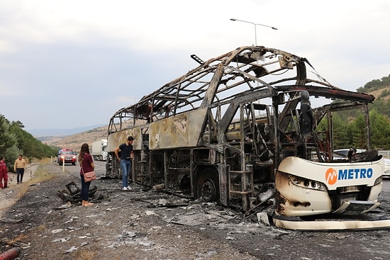 Bu Defa Yer Bolu: Yine Bir Yolcu Otobüsü Seyir Halindeyken Alev Aldı