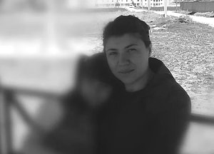 Emine Bulut Haberini Sunan Cnn Turk Spikeri Gozyaslarini Tutamadi
