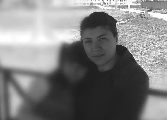 Yine Eski Eş, Yine Bir Kadın Cinayeti: Çocuğunun Gözleri Önünde Öldürülen Emine Bulut'un Son Sözleri 'Ölmek İstemiyorum' Oldu