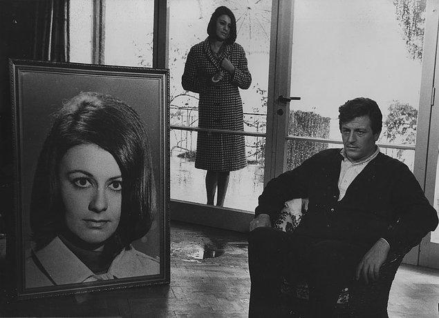 5. Sevmek Zamanı (1965): Metin Erksan deyince herkesin gönlünü fetheden film. Bir benzeri daha gelmeyecek, bir kadının resmine aşık olan bir adamın ilginç aşk hikayesi.