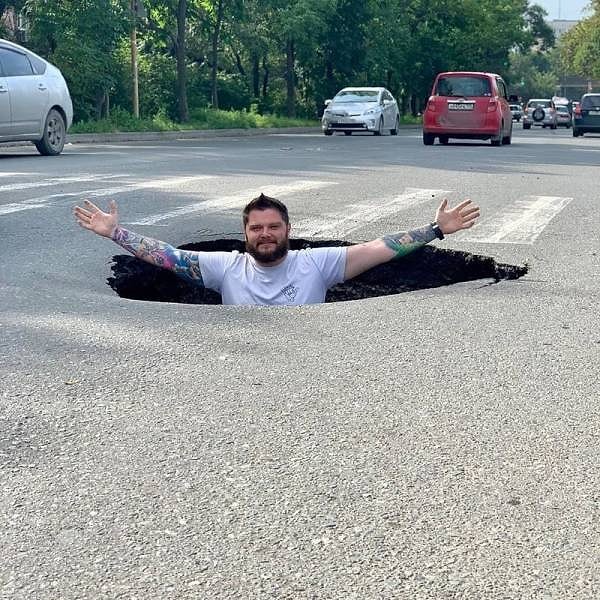 7. Наши ямы на дорогах - всем ямам ямы!