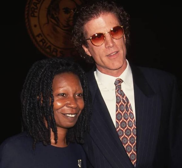 5. Вупи Голдберг и Тед Денсон были вместе в 1992-1993