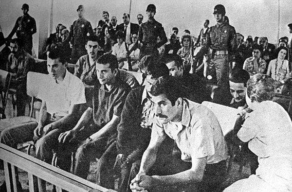 1971 - Deniz Gezmiş ve 17 arkadaşı idama mahkûm edildi.