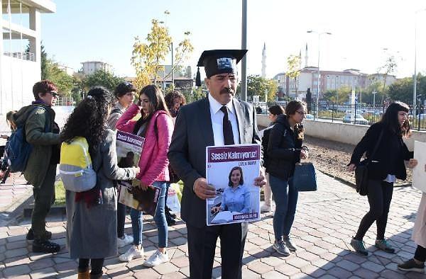 Öğrencisi tarafından öldürülen akademisyen Ceren Damar'ın babası Mustafa Damar da duruşmaya katılanlar arasındaydı.