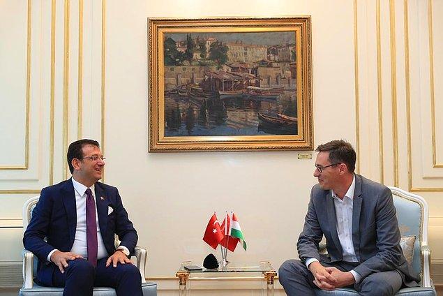 Budapeşte Büyükşehir Belediye Başkanı Gergely Karacsony, İBB Başkanı Ekrem İmamoğlu'na tebrik ziyaretinde bulunmuştu.