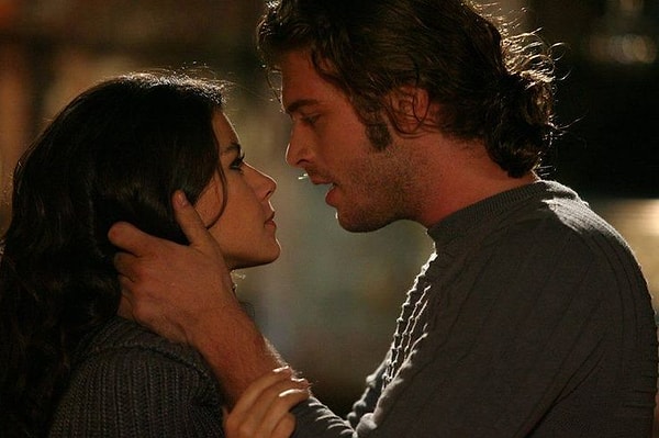 10. 4 сентября 2018 года исполнилось 10 лет легендарному сериалу.