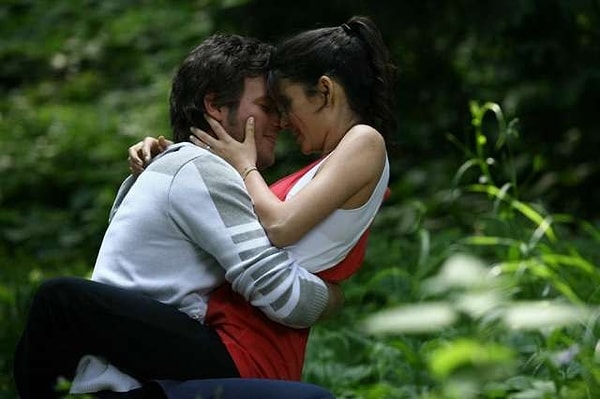 13. Финальную сцену изменили для арабских стран: там вставлены самые лучшие моменты с главными героями.